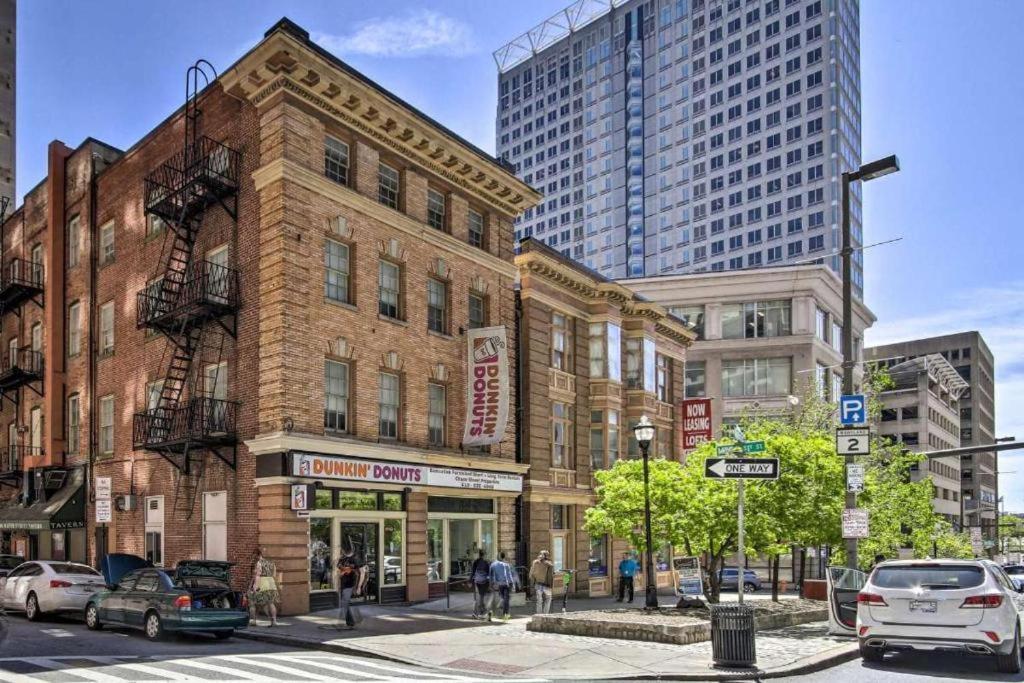 Chase At Lexington St Free Indoor Parking Convention Center Apartment Балтимор Екстериор снимка