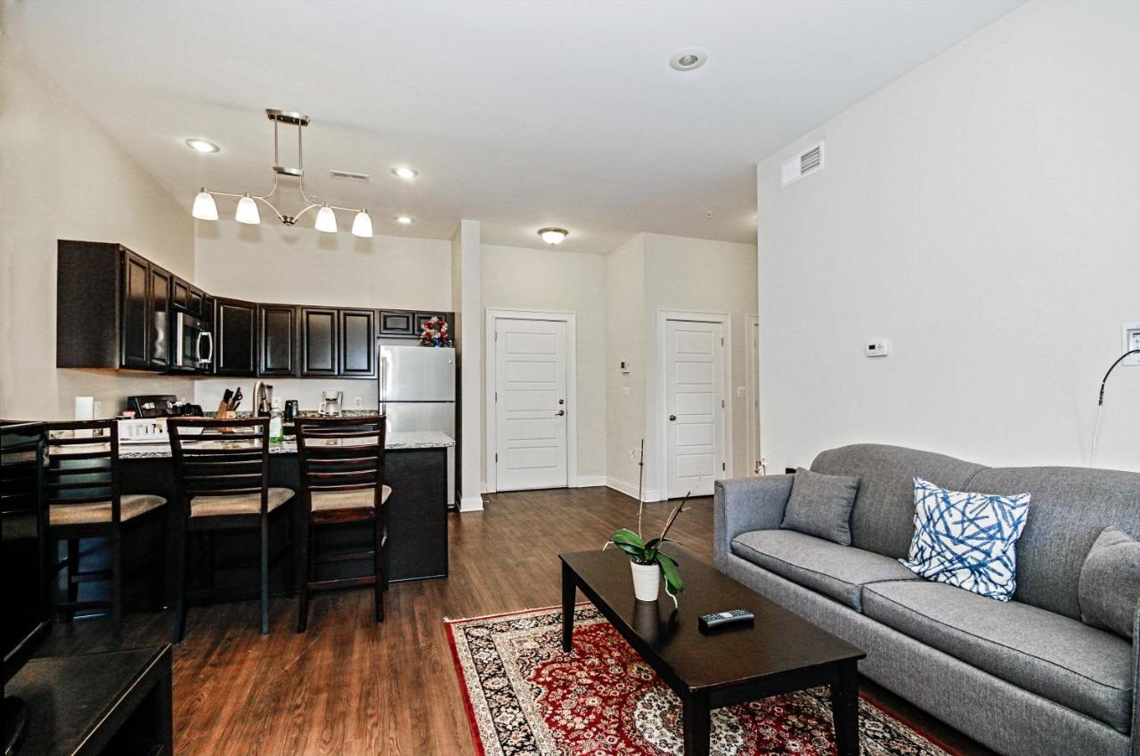 Chase At Lexington St Free Indoor Parking Convention Center Apartment Балтимор Екстериор снимка