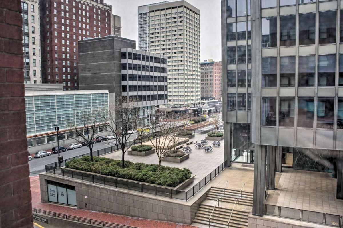 Chase At Lexington St Free Indoor Parking Convention Center Apartment Балтимор Екстериор снимка
